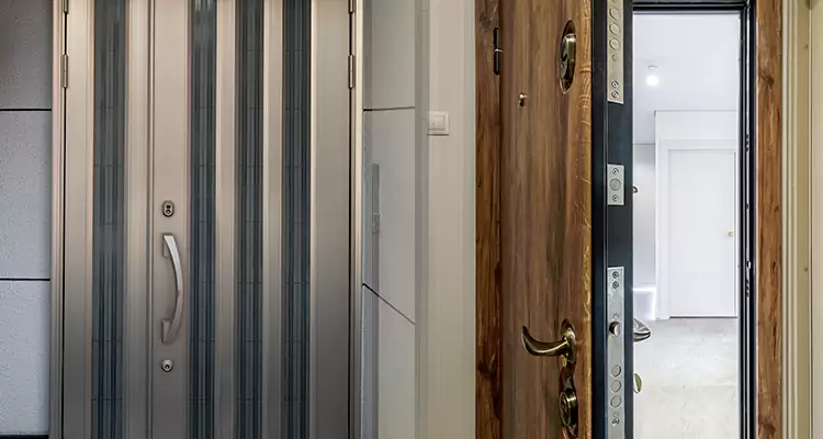 Burglar Proof Front Door Repair in Rockledge, FL