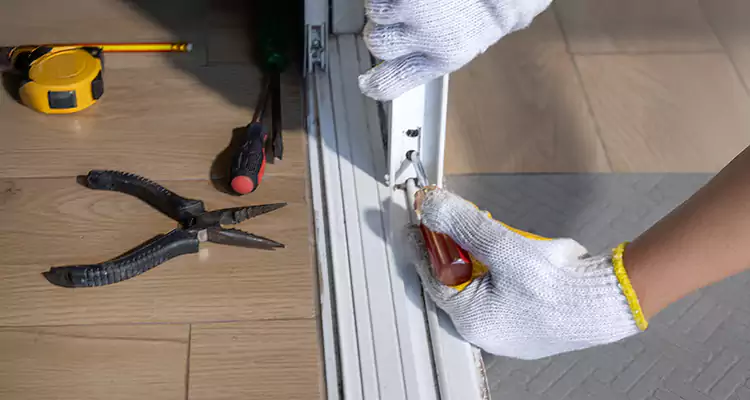 Closet Sliding Door Track Repair in Rockledge, FL