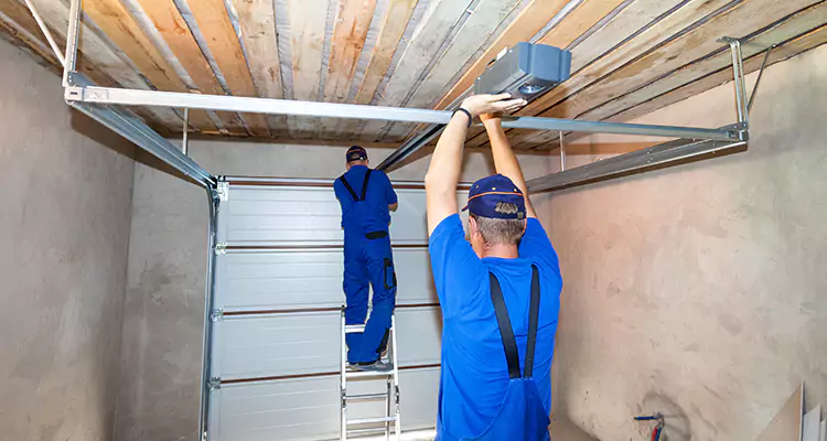 Garage Door Opener Technician in Rockledge, FL