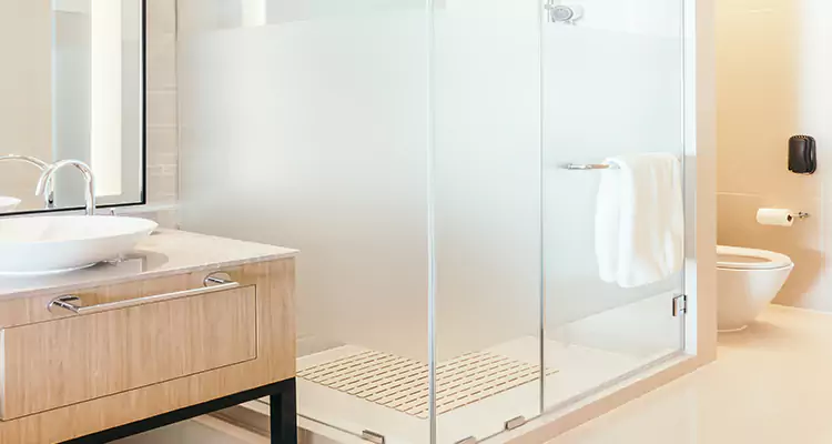 Expert Shower Door Fix and Repair in Rockledge, FL