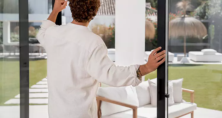 Sliding Screen Door Maintenance for Closing Issues in Rockledge, FL